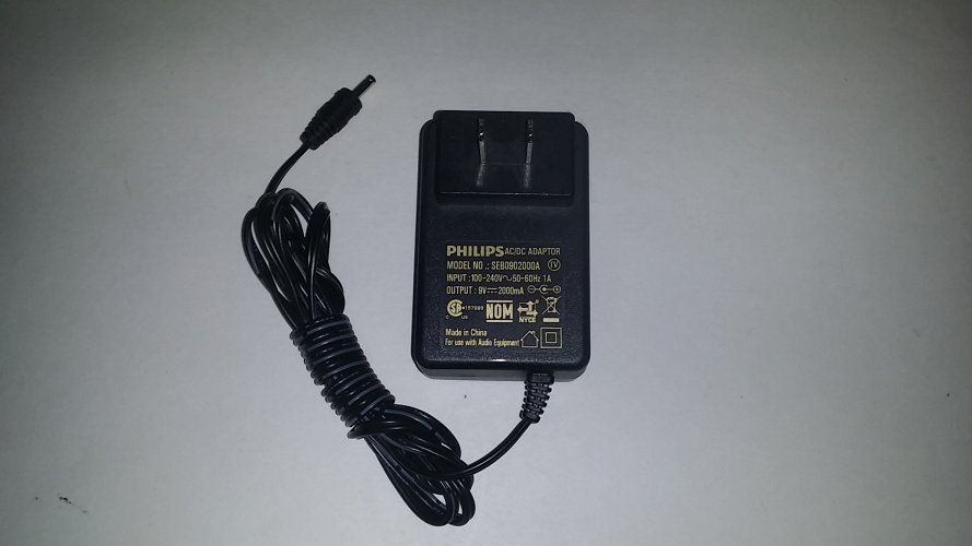 *Brand NEW*[ORIGINAL] Philips SEB0902000A 9V 2000mA AC Power Adapter